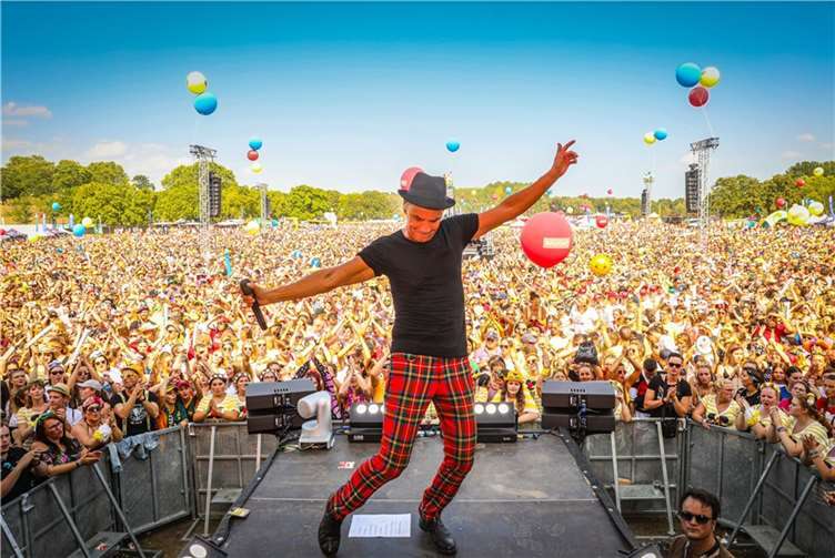 Die Band „Brings“ ist eins der Highlights bei „Jeck im Sunnesching“.  Copyright: monsterpics