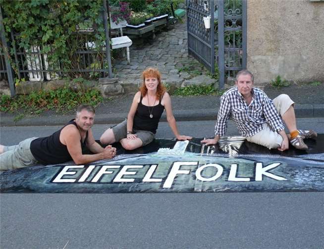 Die Band „EifelFolk“ gastiert am 18. August in Niederdürenbach. privat