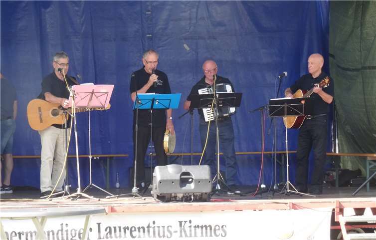 Die Band Feez sorgte für gute Stimmung.