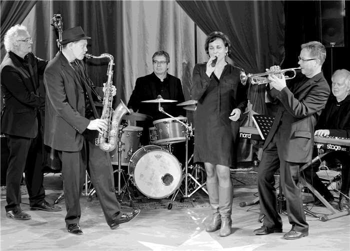 Die Band „Lost in the Jam“ entführt die Besucher in die Jazz-Clubatmosphäre der 20er Jahre.Foto: Lost in the Jam