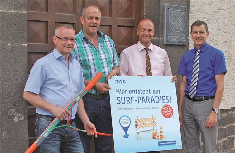 Die Bauarbeiten beginnen in den nächsten Wochen (v.l.): Achim Danhausen, Jörg Spurze, Thomas Braunstein und Michael Dötsch. privat