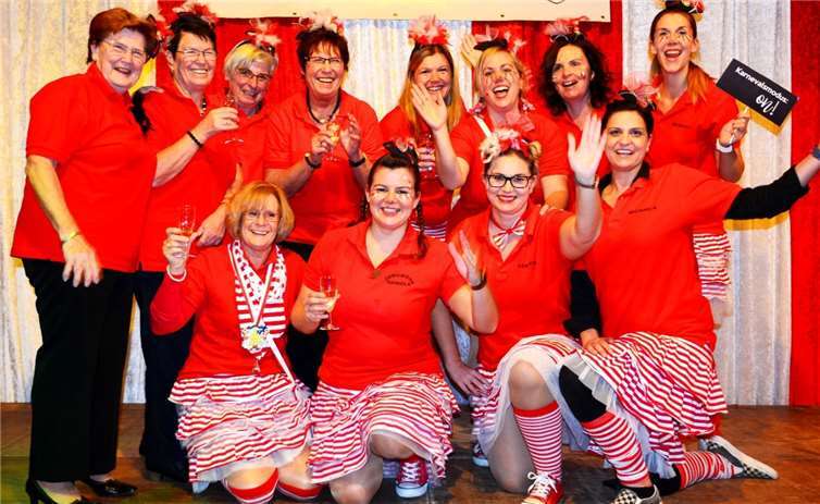 Die „Begener Möhne“ sind nicht nur im Karneval, sondern auch für ihren Heimatort aktiv. Fotos: DU