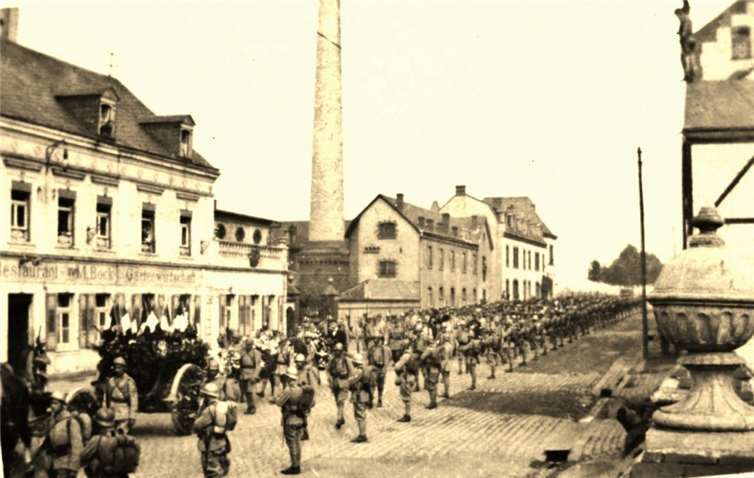 Die Beisetzung des Generals Lazare Hoche vor 100 Jahren.Foto: Archiv der Stadt Weißenthurm