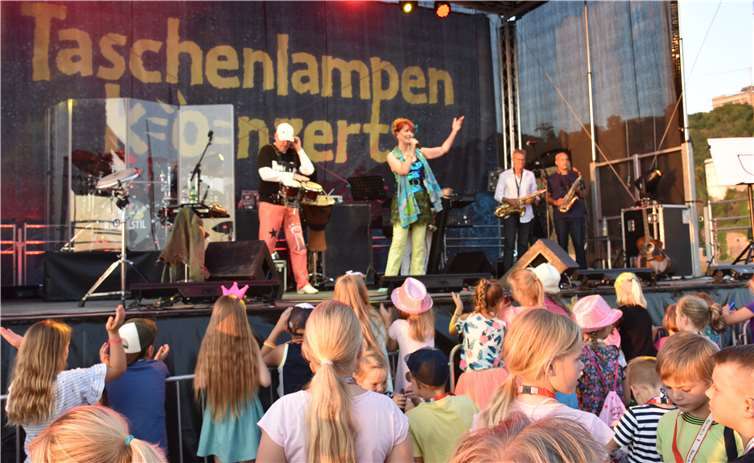 Die Berliner Band „Rumpelstil“ begeisterte beim Koblenzer Taschenlampenkonzert. Fotos: HEP