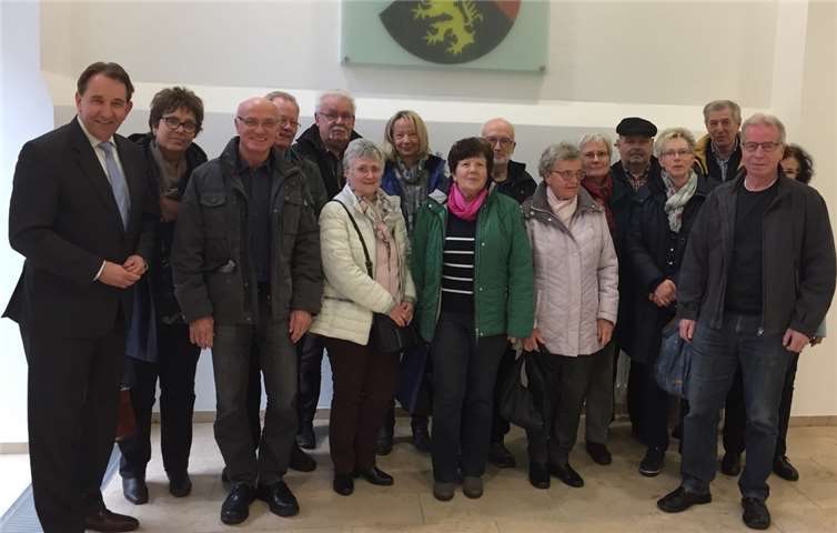 Die Besucher des Landtages erfuhren viel Wissenswertes aus dem Arbeitsalltag der Politiker.CDU Rhein-Lahn