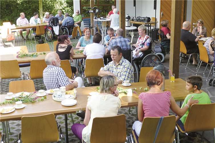Die Besucher des Sommerfestes erlebten schöne und unbeschwerte Stunden. privat