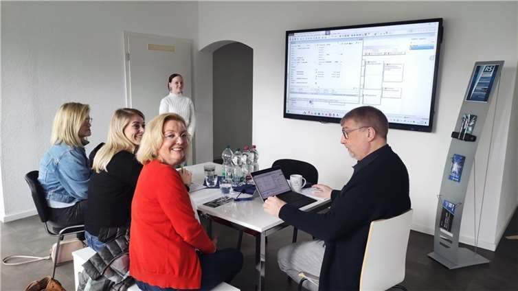 Die Besucher erhielten spannende Einblicke.  Foto: T. Selbach