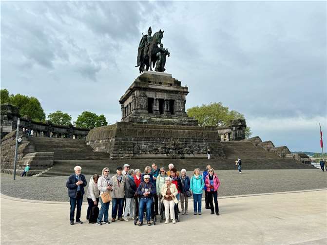 Die Besuchergruppe am „Deutschen Eck“. Foto: privat