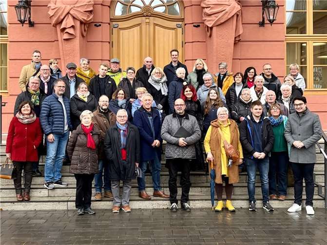 Die Besuchergruppe bei Peter Moskopp, MdL.  Foto: privat