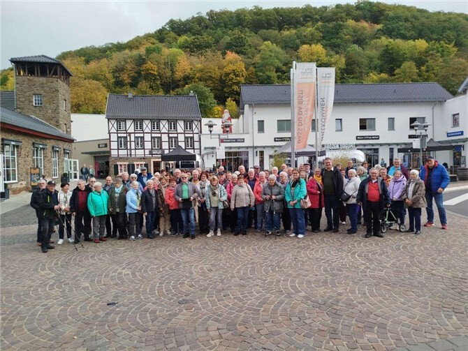 Die Besuchergruppe in Bad Müstereifel.  Fotos: privat