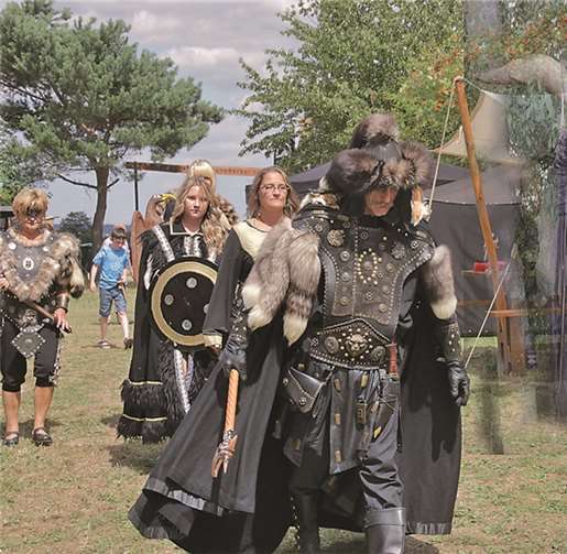 „Die Beute der Nacht“ wird zu Attila geführt.