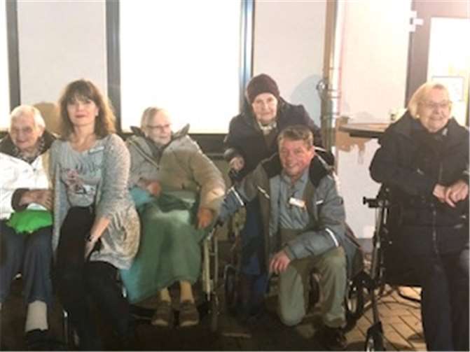 Die Bewohner des Johanniter-Hauses genossen die Zeit mit den Kindern. Foto: privat