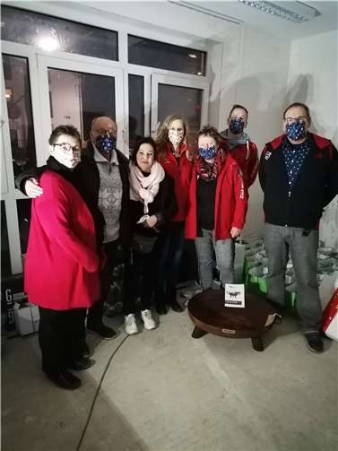 Die Bewohner eines Wohnheims in Bad Neuenahr wurden vom Jugendrotkreuz Klotten überrascht. Foto: privat