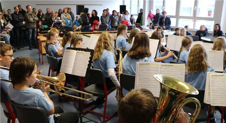 Die Bläser-Klasse präsentierte ihr Können mit „Eine Ode an die Freude“.