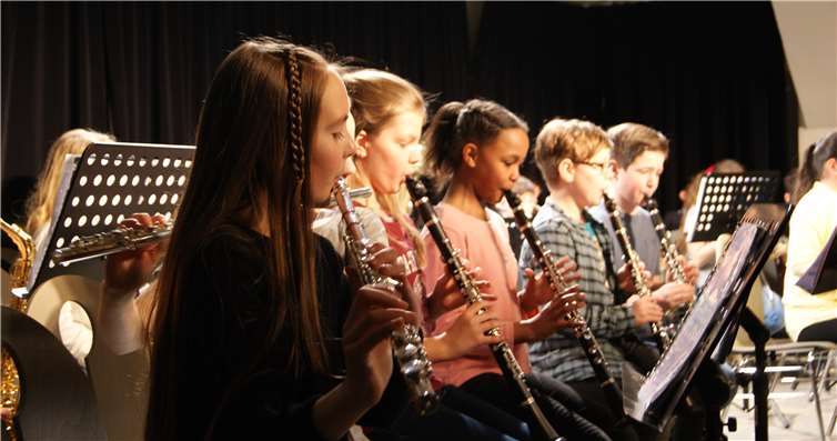 Die Bläserklasse der Jahrgangsstufe 5.privat