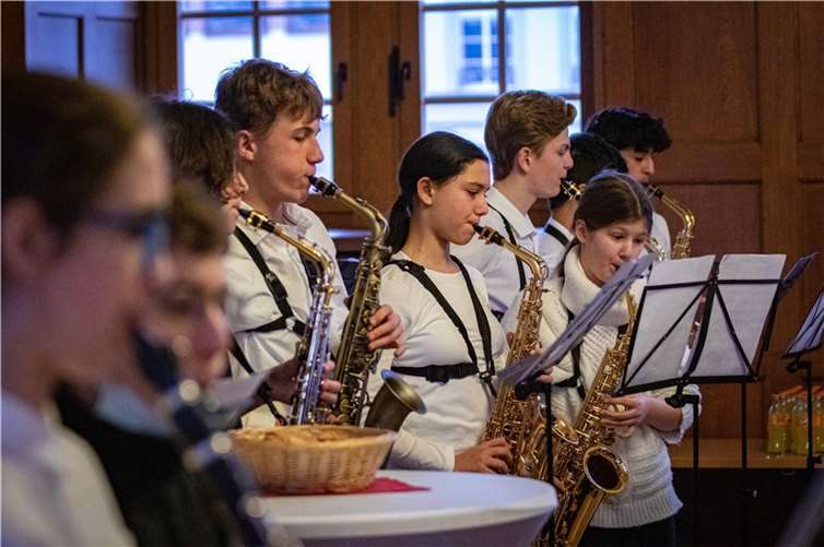 Die Bläserklassen des Max-von-Laue-Gymnasiums gehörten zu den Preisträgern, die jüngst mit dem Schängelpreis der Stadt Koblenz für ihr musikalisches Engagement ausgezeichnet wurden. Ihr hohes Niveau stellten sie bei der Feierstunde im Rathaussaal prompt unter Beweis.