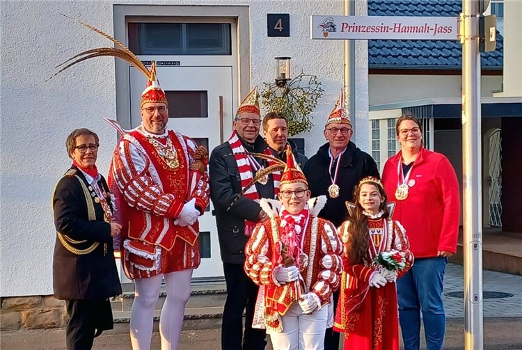 Die Blankartstraße heißt jetzt Prinzessin-Hannah-Jass.