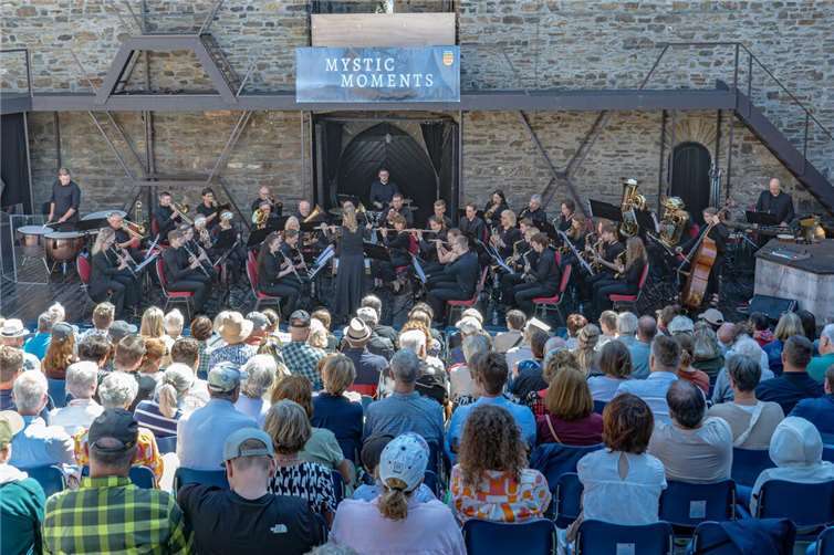 Die Blaskapelle Ettringen gastiert mit „Mystic Moments“ in Niedermendig.  Foto: privat