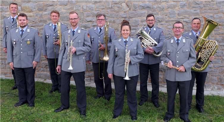 Die Blechbläserbesetzung des Heeresmusikkorps Koblenz.  Fotos: Bundeswehr / Markus Römer