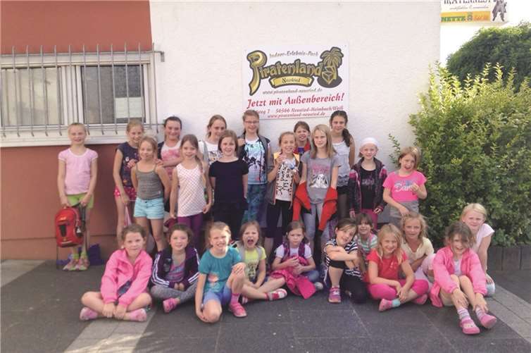 Die Blue Devils und die Blue Diamonds erlebten eine abwechslungsreiche Woche im Dance Camp. privat