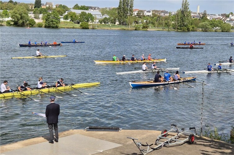 Die Boote sind bereit und warten auf das Kommando des Präsidenten Lutz Itschert.