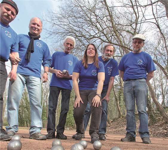 Die Boule-Mannschaft des TV Feldkirchen hat jetzt größere Aufgaben vor sich. privat
