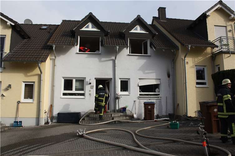 Die Brandursache ist noch unklar. Die Kriminalpolizei hat die Ermittlungen aufgenommen. Foto: Polizei Koblenz