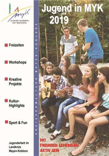 Die Broschüre gibt einen Überblick über die große Bandbreite der Jugendarbeit im Landkreis. Foto: Weinands
