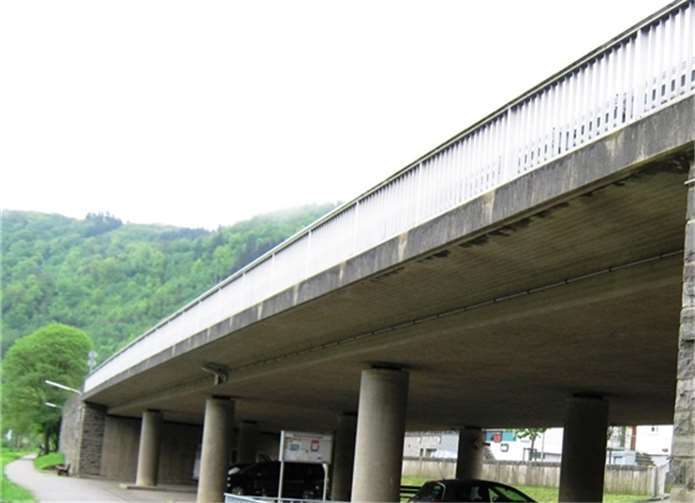 Die Brücke an der Fährzufahrt in Briedel wird instandgesetzt.privat