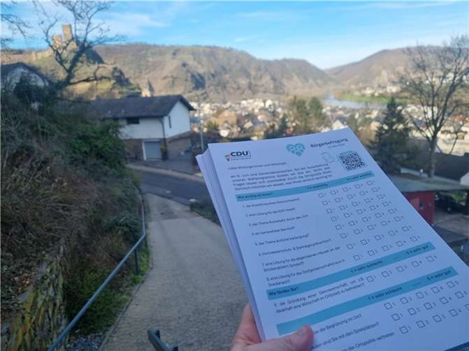 Die Bürgerbefragung während der Verteilung. Foto: privat