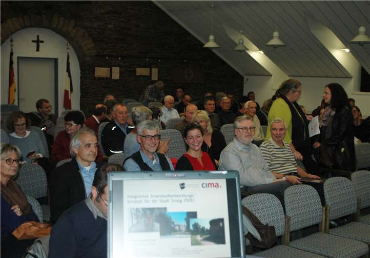 Die Bürgerbeteiligung läuft: Drittes Treffen in Sachen ISEK im Sinziger Rathaus. BL