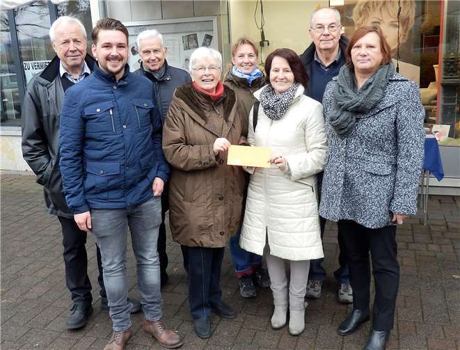 Die Bürgerstiftung Bad Ems freute sich über die großzügige Spende.Bürgerstiftung Bad Ems