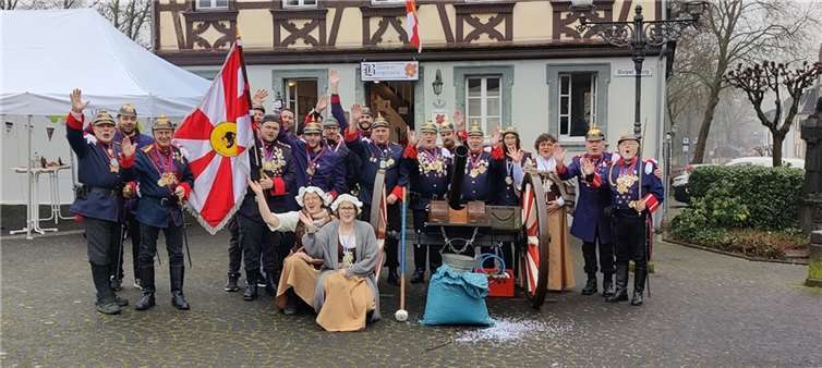 Die Bürgerwehr. Fotos: privat