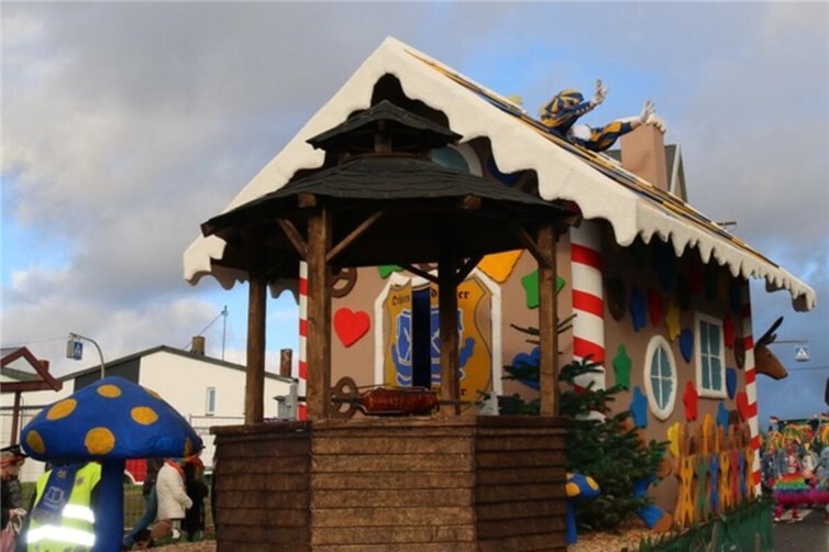 Die Bürgerwehr hatte diese Session unter das Motto „Märchenwald“ gestellt. 