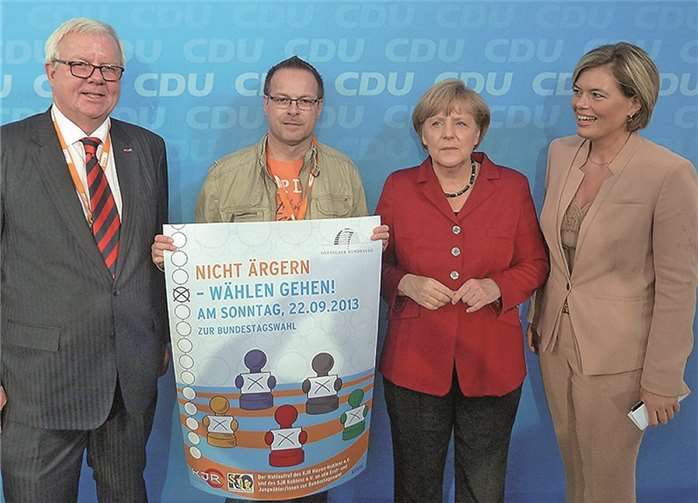 Die Bundeskanzlerin gemeinsam mit dem Vorsitzenden des KJR, der Landesvorsitzenden der CDU Julia Klöckner und dem Spitzenkandidaten der CDU Michael Fuchs. privat
