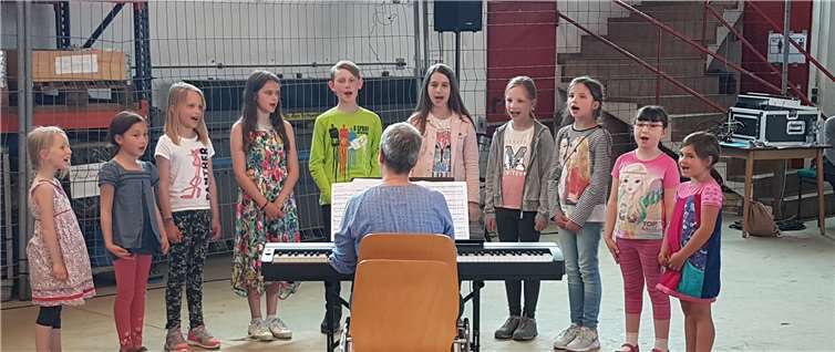 Die „BuntenTöne“, der Kinder- und Jugendchor.Fotos: privat