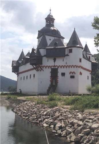 Die Burg diente der Sicherung des Schifffahrtszolls.