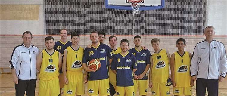 Die Burgbrohler Basketballer feierten einen gelungenen Saisonauftakt.privat