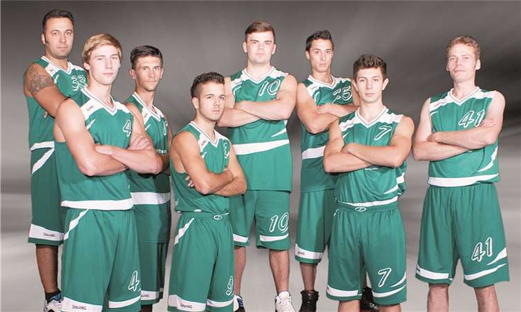 Die Burgbrohler Panther präsentieren sich stark auf dem Feld!privat