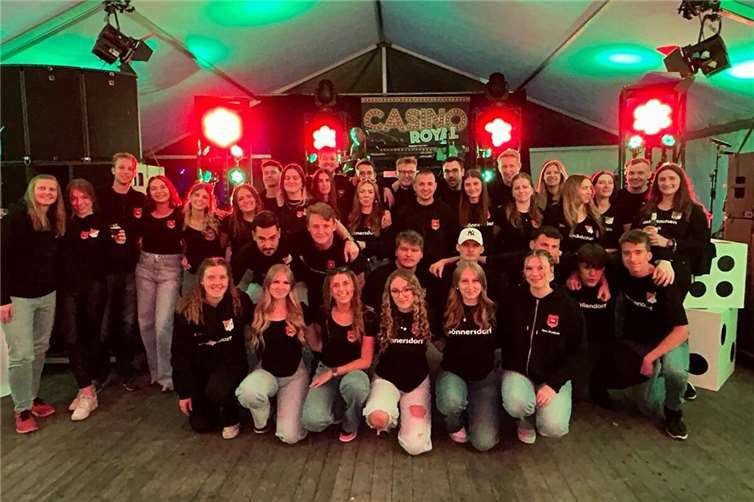 Quätsche Kärmes in Feldkirchen 2025: Tradition, Spaß und eine Prise Après-Ski Die Burschenvereine Gönnersdorf und Wollendorf freuen sich auf fünf Tage „Après Ski“-Kirmes in Feldkirchen. Foto: privat