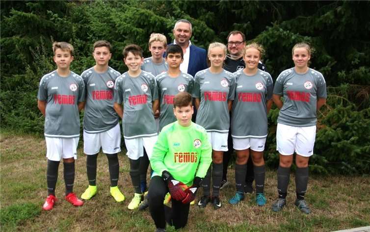 Die C-Jugend in ihren neuen Trikots. Foto: privat