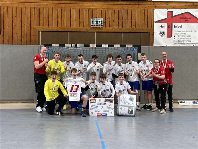 Die C-Jugend ist stolzer Oberligameister! Quelle: HBMU
