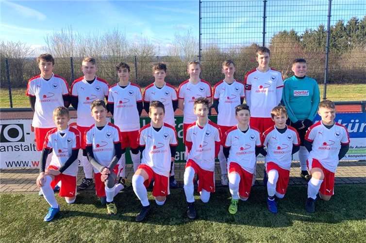 Die C-Junioren konnte am Ende des Spiels einen verdienten Sieg feiern. Foto: SV Rot-Weiß Merl