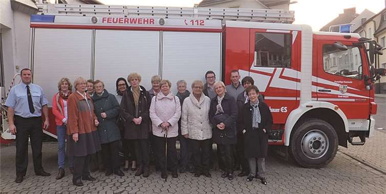 Die CDU-Frauen Union Mayen erlebte informative Stunden bei der Freiwilligen Feuerwehr Mayen. privat