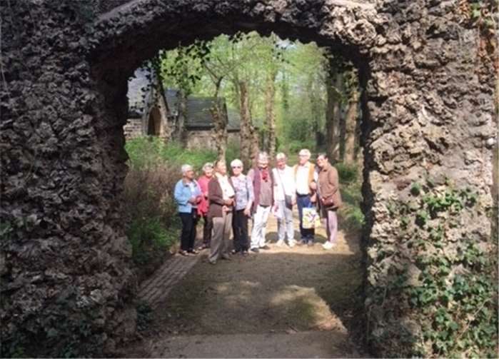 Die CDU Frauen Union in den Pfarrer-Kraus-Anlagen.Helga Schneider