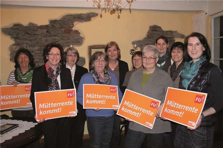 Die CDU-Frauen freuen sich, dass nun endlich die Lebensleistung einer ganzen Generation von Frauen gewürdigt wird.privat
