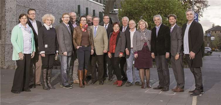 Die CDU-Kreistagskandidatinnen und -kandidaten treten mit einem umfangreichen Programm zur Wahl an. privat