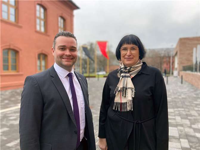 Die CDU-Landtagsabgeordneten Torsten Welling und Anette Moesta kritisieren den KfW-Förderstopp für energieeffizientes Bauen und Sanieren. Foto: privat