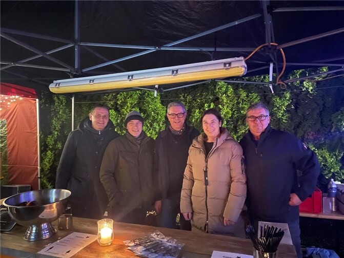 Die CDU Miesenheim hat sich in diesem Jahr erneut mit einem eigenen Stand am Nussknackermarkt beteiligt und damit zum Gelingen der Veranstaltung beigetragen. Foto: privat