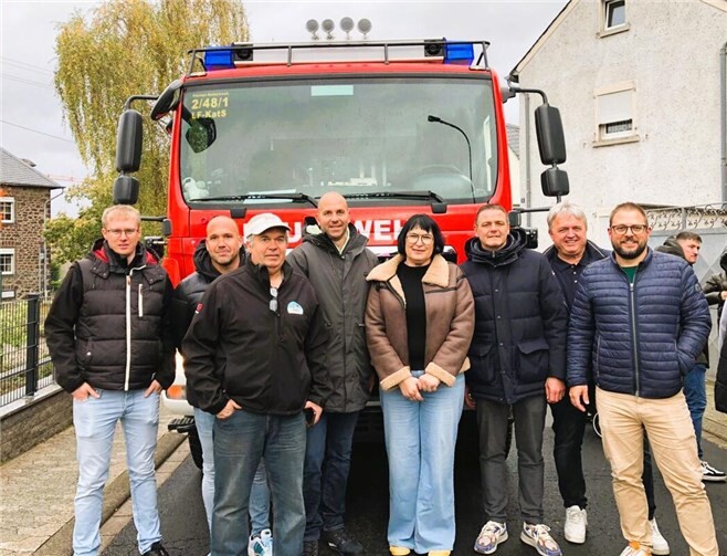 CDU Miesenheim besucht Jahresabschlussübung der Freiwilligen Feuerwehr Die CDU Miesenheim zeigte sich bei der Jahresabschlussübung der Freiwilligen Feuerwehr Miesenheim tief beeindruckt von der Leistungsfähigkeit, dem Engagement und der hohen Qualifikation der Einsatzkräfte. Foto: privat